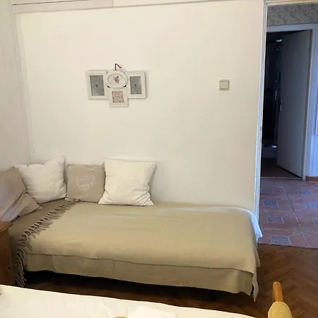 Fejes Apartment Klenovica