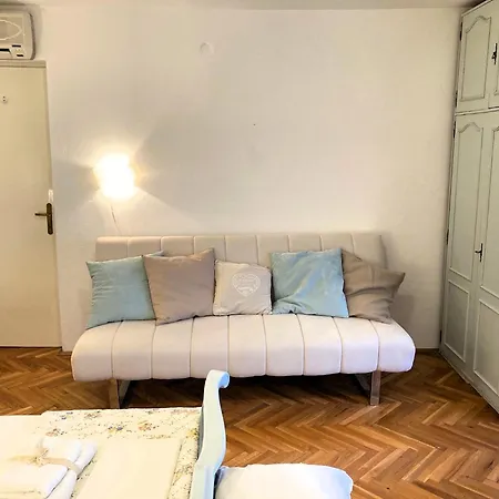 Apartment Fejes Klenovica