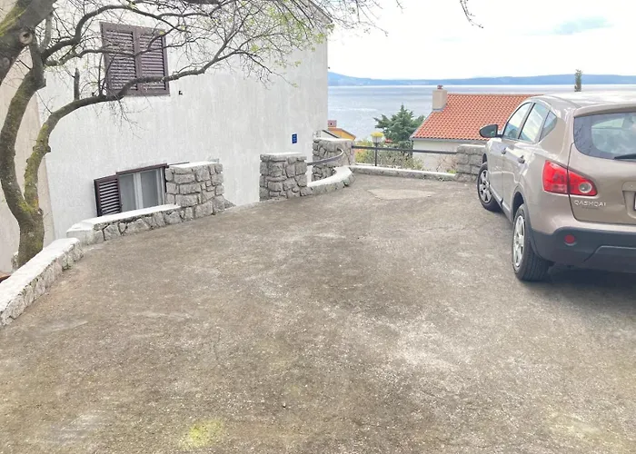 Feješ Apartman *