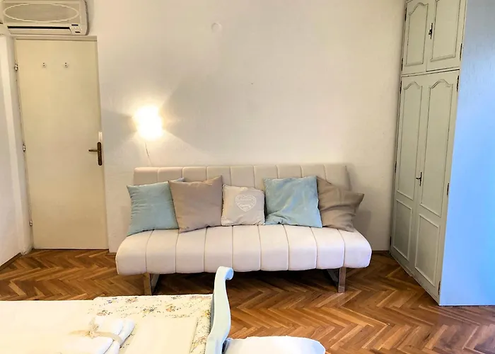 Apartman Feješ Klenovica